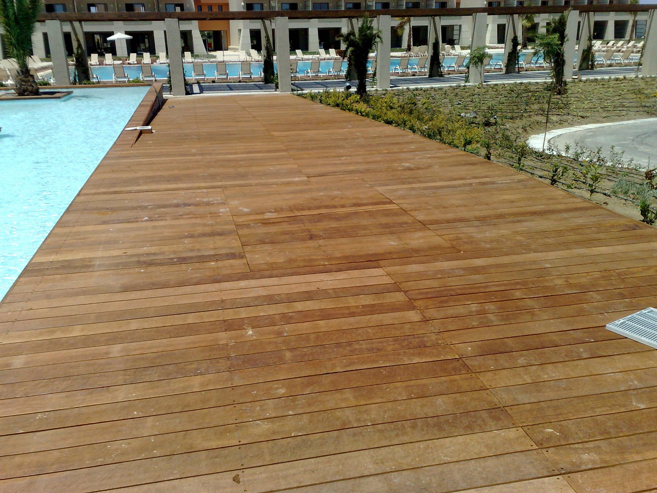 Ξύλινα Deck